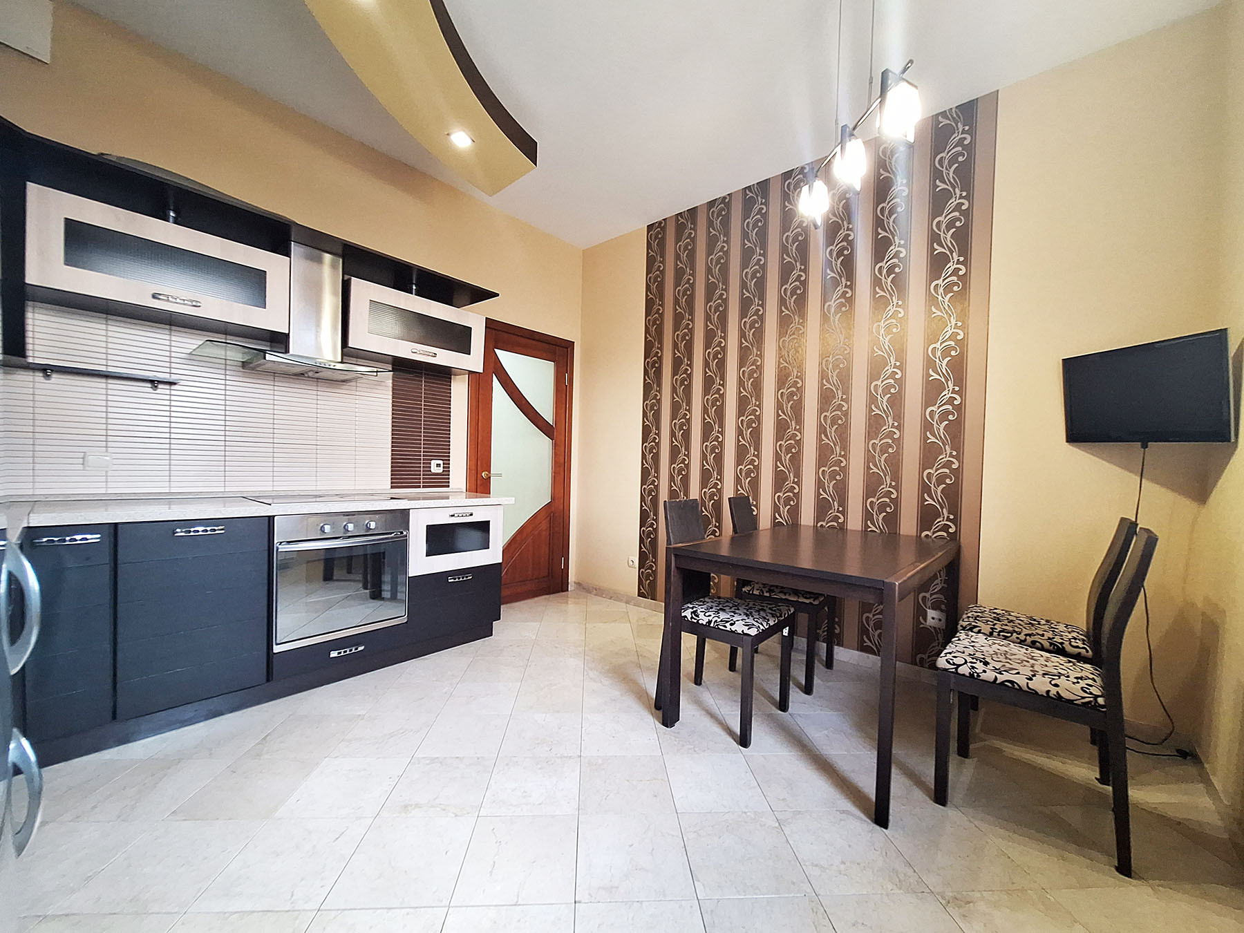 Аренда 3-комнатной квартиры 110 м², Маршала Тимошенко ул., 21