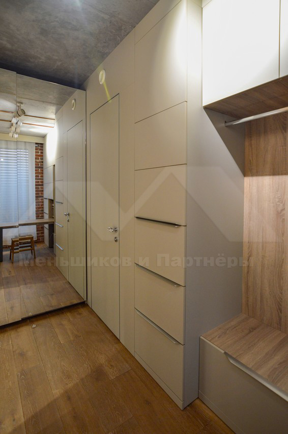 Продажа 5-комнатной квартиры 223 м², Анатолия Петрицкого ул., 19А