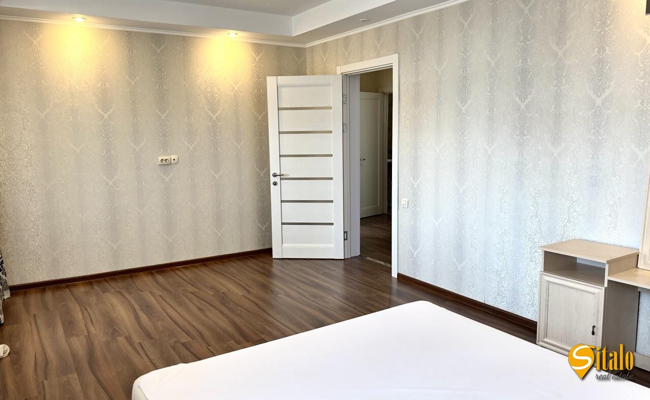 Продажа дома 200 м², 3-я Озерная ул.