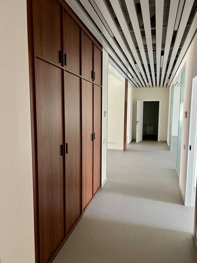 Аренда офиса 400 м², Олеся Гончара ул., 41