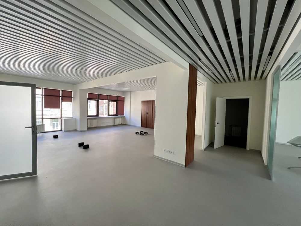 Аренда офиса 400 м², Олеся Гончара ул., 41