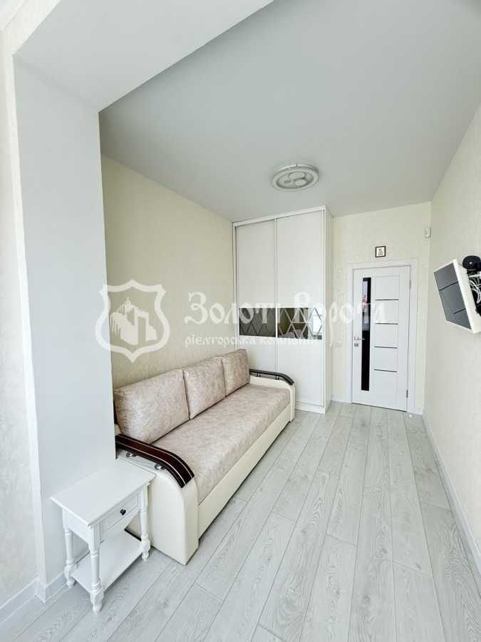 Продаж 3-кімнатної квартири 70 м², Боголюбова вул., 34