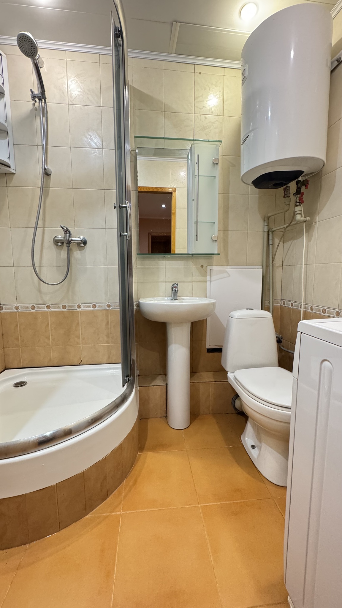 Продаж 2-кімнатної квартири 46.2 м²