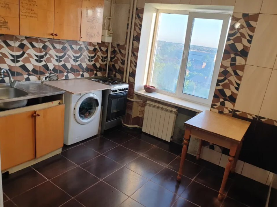 Продаж 2-кімнатної квартири 45 м², Курський просп.