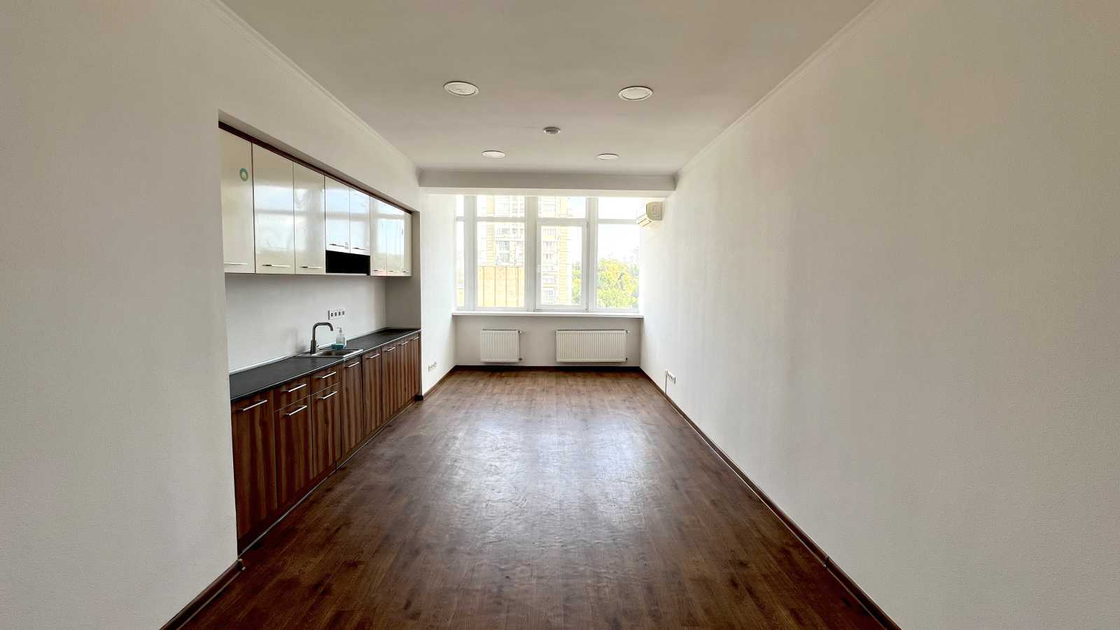 Аренда офиса 452 м², Саксаганского ул., 119