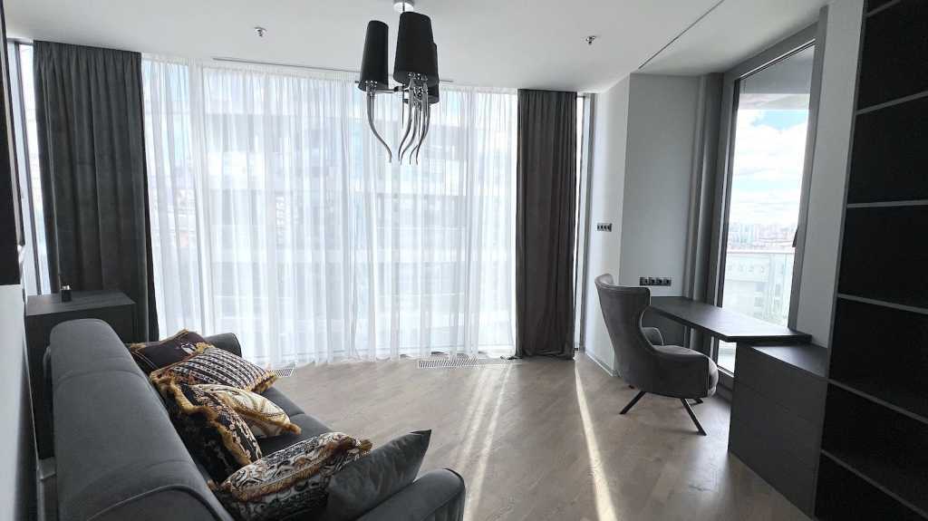 Аренда 3-комнатной квартиры 92 м², Иоанна Павла II ул., 12