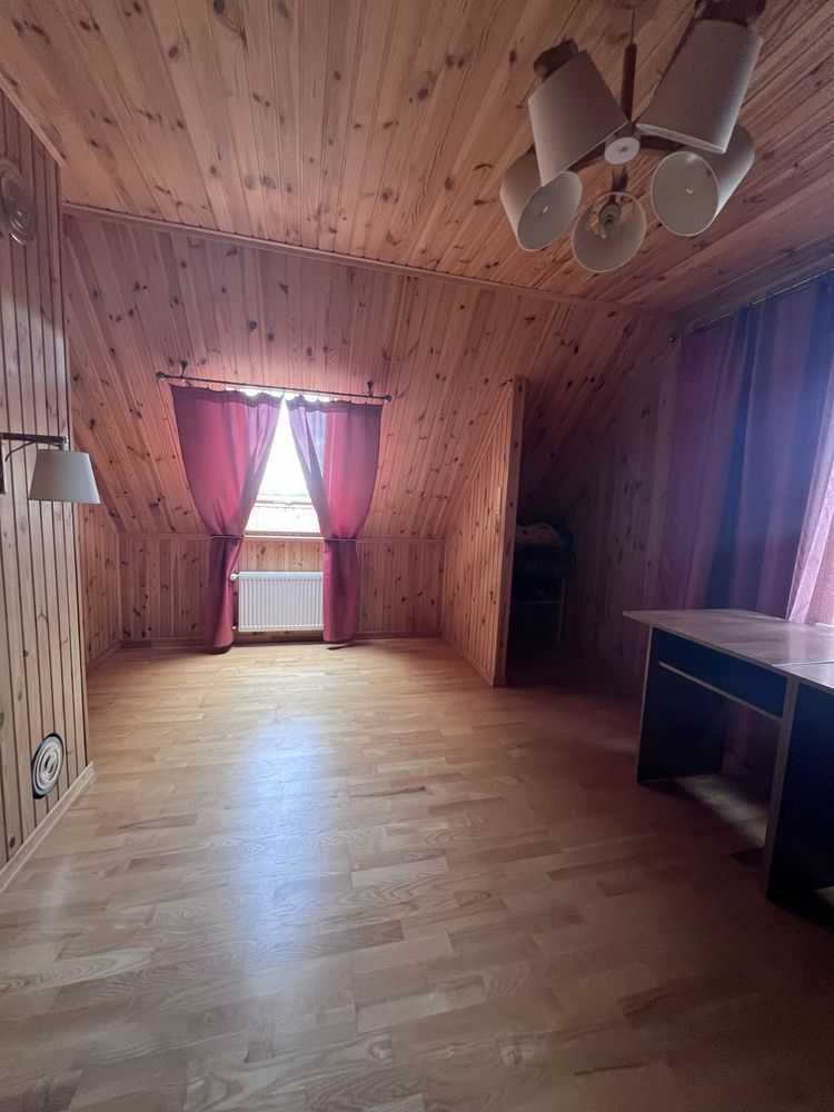 Продаж котеджу 244 м², Вокзальна вул., 15