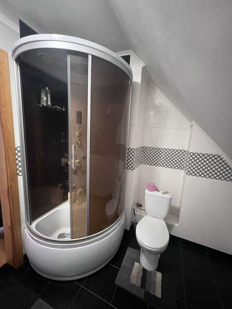 Продаж котеджу 244 м², Вокзальна вул., 15