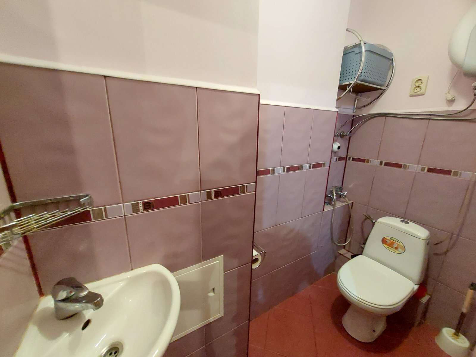 Оренда 3-кімнатної квартири 100 м², Введенська вул.