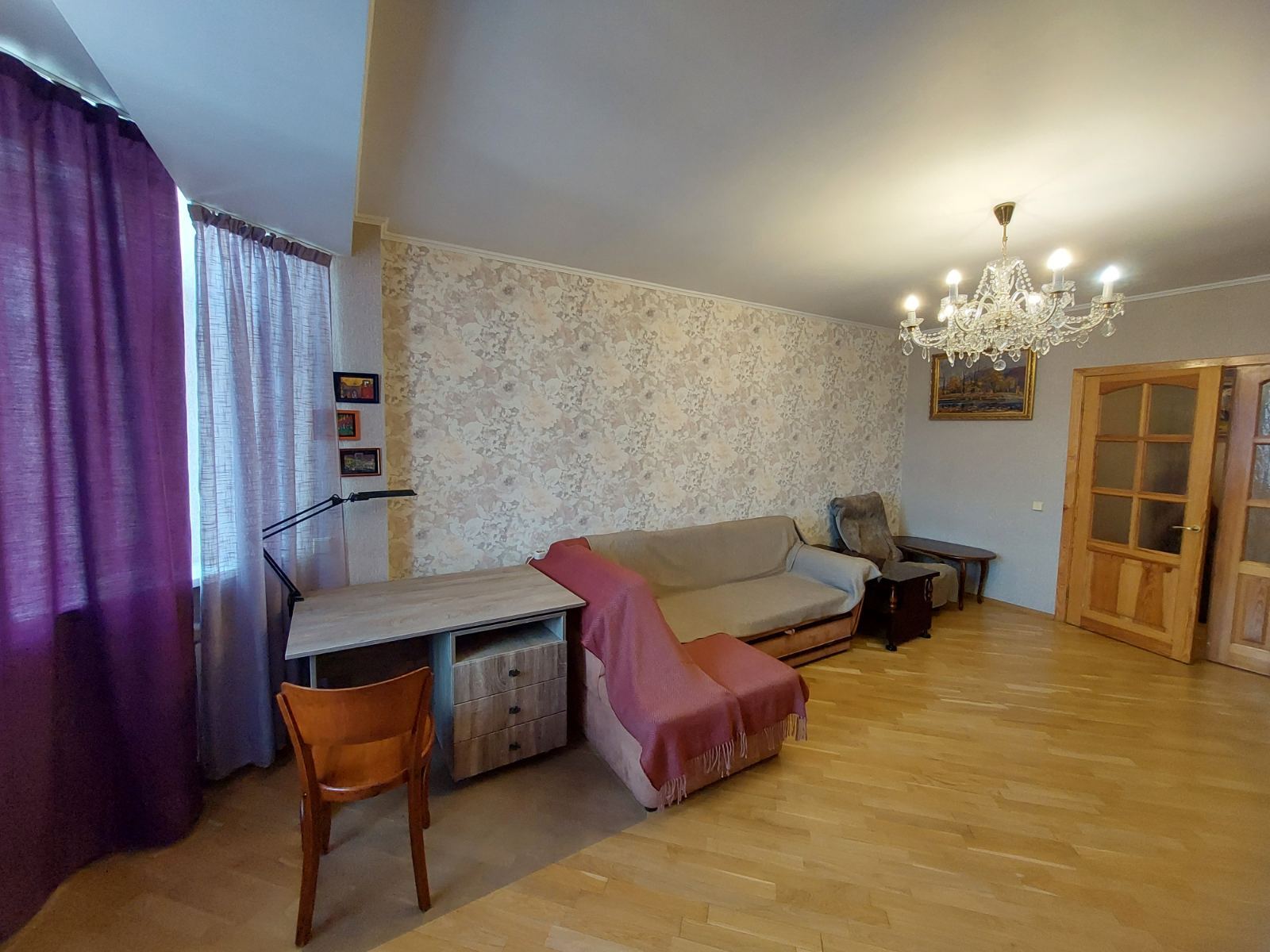Оренда 3-кімнатної квартири 100 м², Введенська вул.