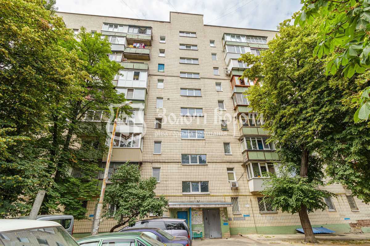 Продажа 1-комнатной квартиры 28 м², Петропавловская ул., 13/8