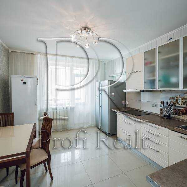 Продажа 2-комнатной квартиры 94 м², Вячеслава Черновола ул., 20