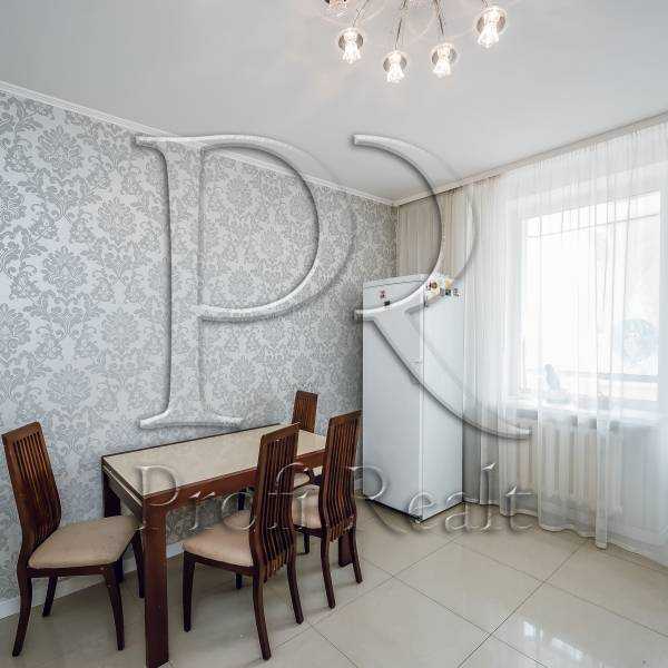 Продажа 2-комнатной квартиры 94 м², Вячеслава Черновола ул., 20