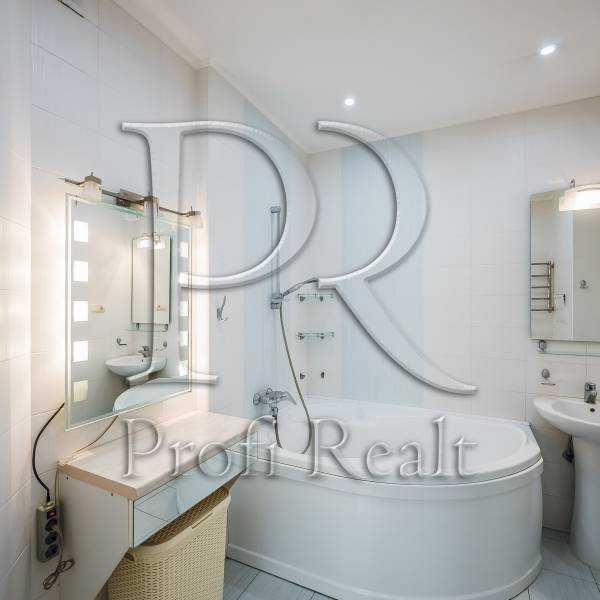 Продажа 2-комнатной квартиры 94 м², Вячеслава Черновола ул., 20