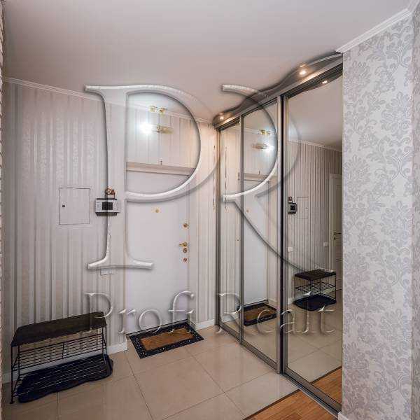 Продажа 2-комнатной квартиры 94 м², Вячеслава Черновола ул., 20