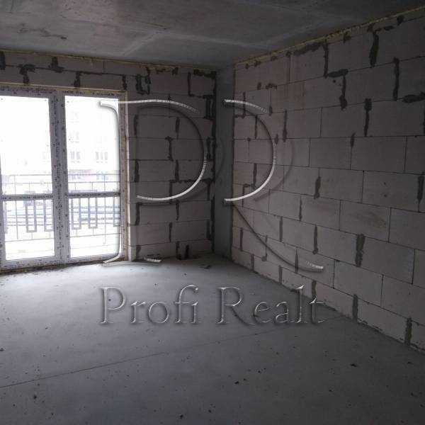 Продажа 2-комнатной квартиры 82 м², Метрологическая ул., 25
