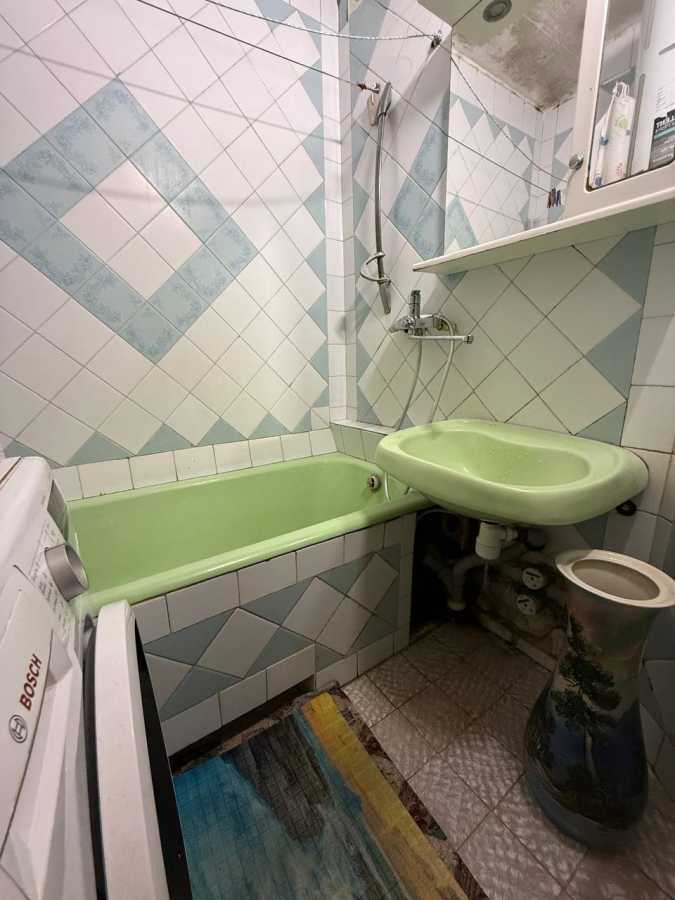 Продажа 3-комнатной квартиры 71 м², Леваневского ул., 8/7