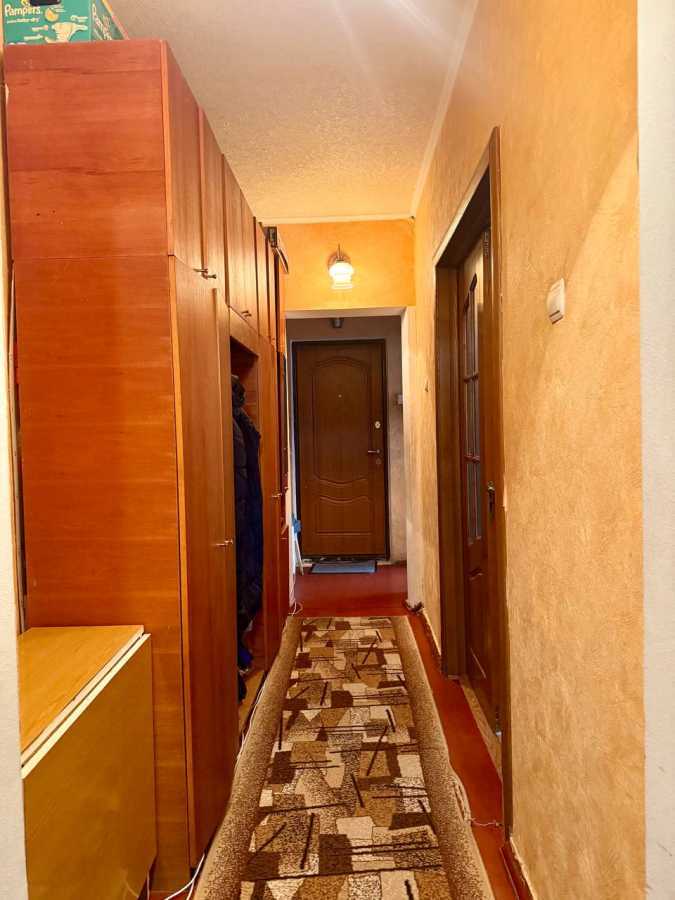 Продажа 3-комнатной квартиры 71 м², Леваневского ул., 8/7