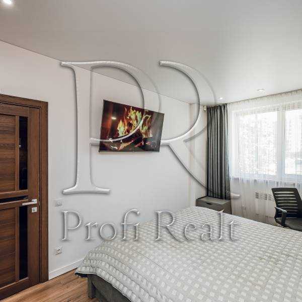 Продажа 1-комнатной квартиры 50 м², Березневая ул., 46