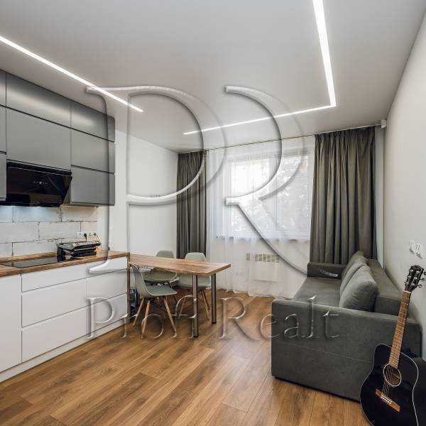Продажа 1-комнатной квартиры 50 м², Березневая ул., 46