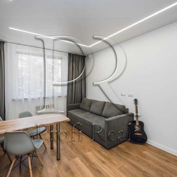 Продажа 1-комнатной квартиры 50 м², Березневая ул., 46