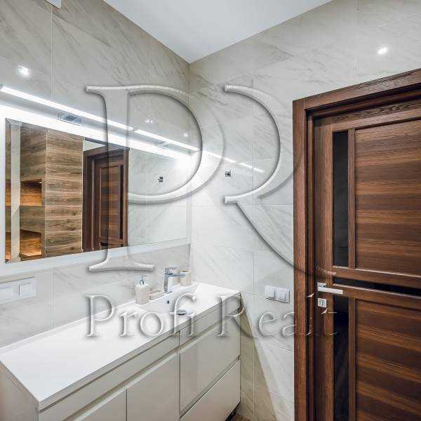 Продажа 1-комнатной квартиры 50 м², Березневая ул., 46