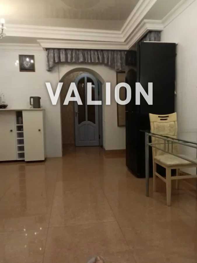 Продажа 2-комнатной квартиры 76 м², Победы просп., 9