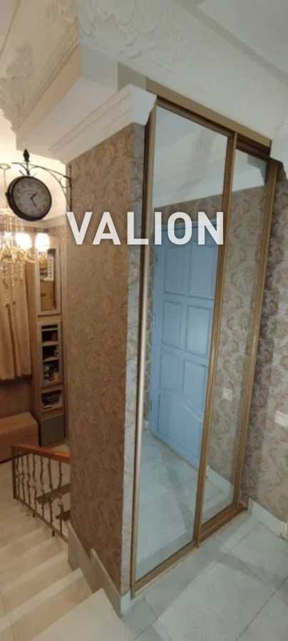 Продажа 2-комнатной квартиры 76 м², Победы просп., 9