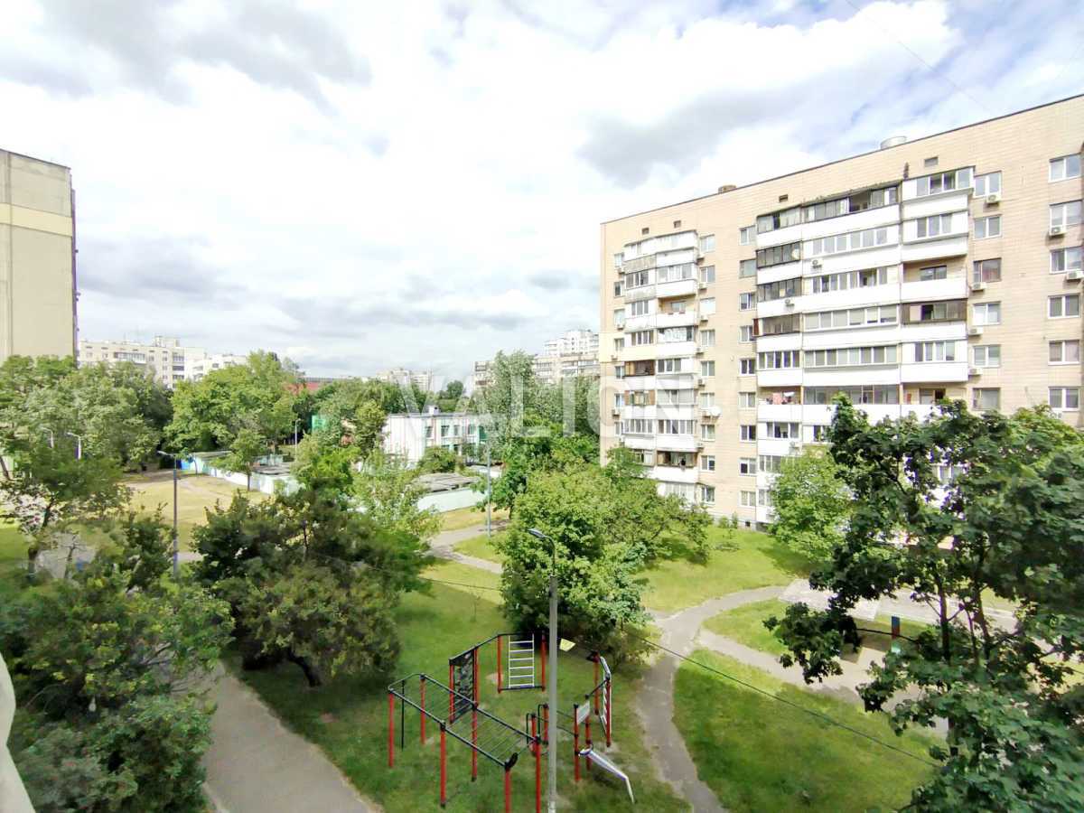 Продажа 2-комнатной квартиры 51 м², Николая Бажана просп., 9А