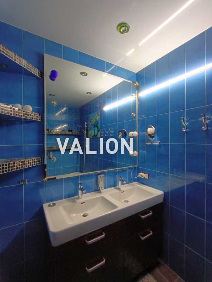Продаж 2-кімнатної квартири 65 м², Кольцова бул., 14К