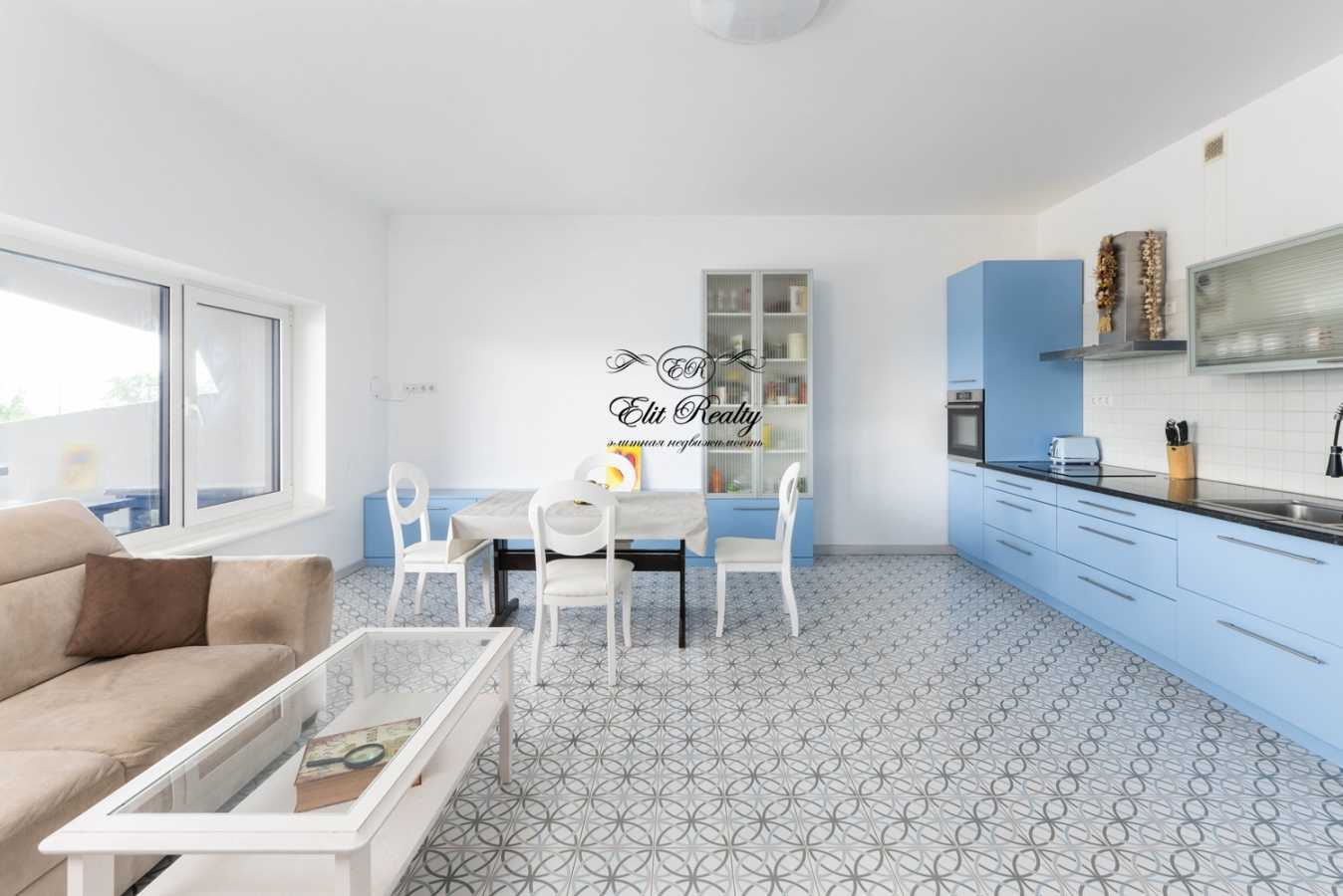 Продажа дома 1035 м², Ватутина ул.