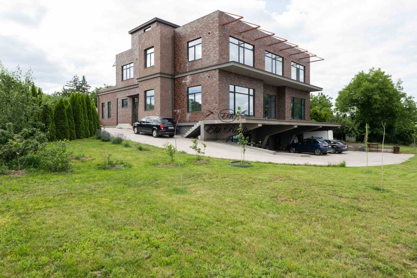 Продажа дома 1035 м², Ватутина ул.