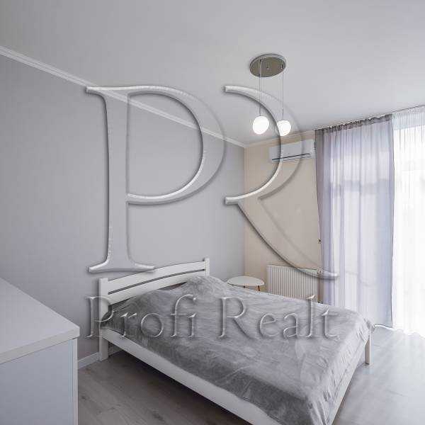 Продажа 2-комнатной квартиры 63 м², Регенераторная ул., 4к17
