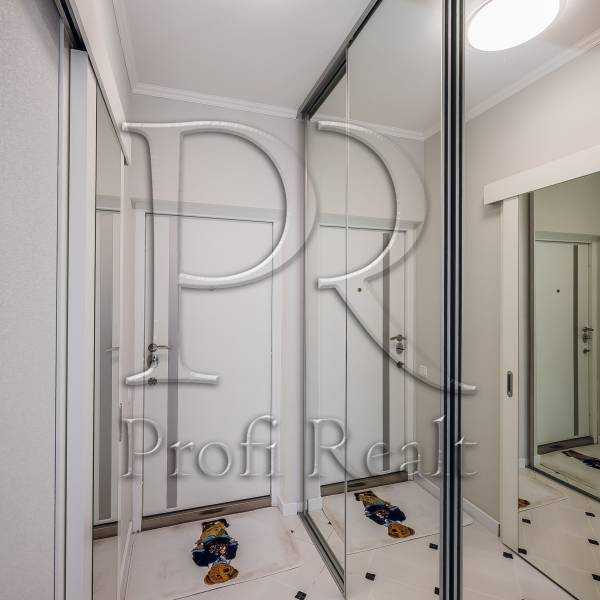 Продажа 2-комнатной квартиры 63 м², Регенераторная ул., 4к17