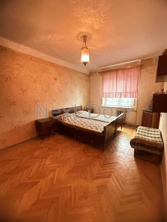 Продаж 3-кімнатної квартири 72 м², Березняківська вул., 14А