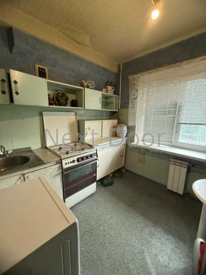 Продаж 3-кімнатної квартири 72 м², Березняківська вул., 14А