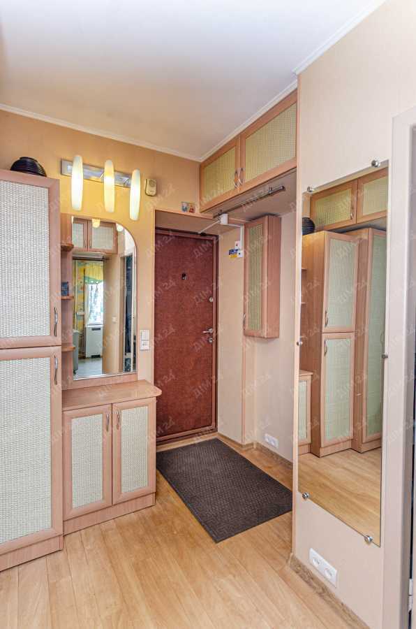 Продаж 2-кімнатної квартири 43 м², Решетилівська, 58