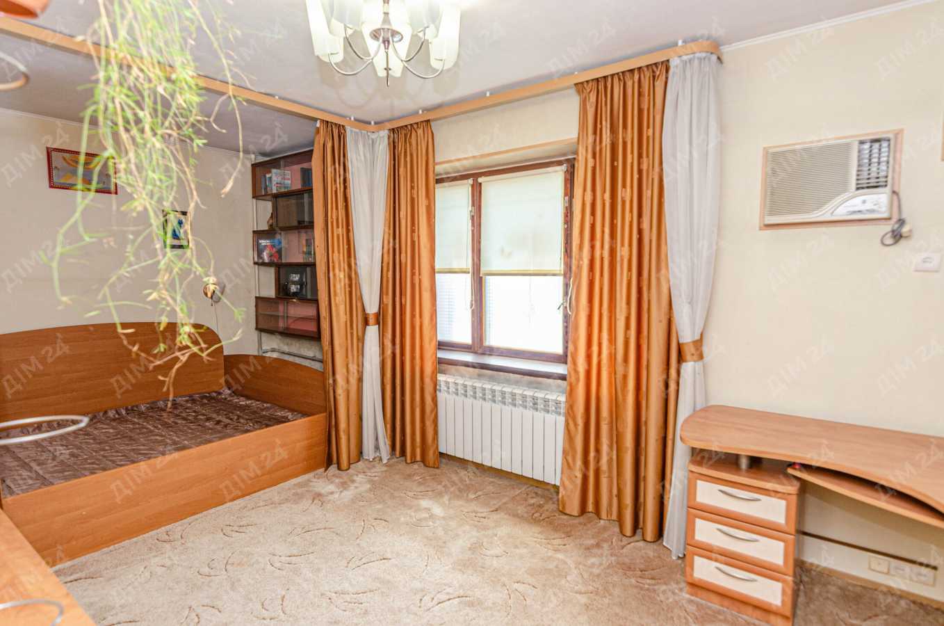 Продаж 2-кімнатної квартири 43 м², Решетилівська, 58