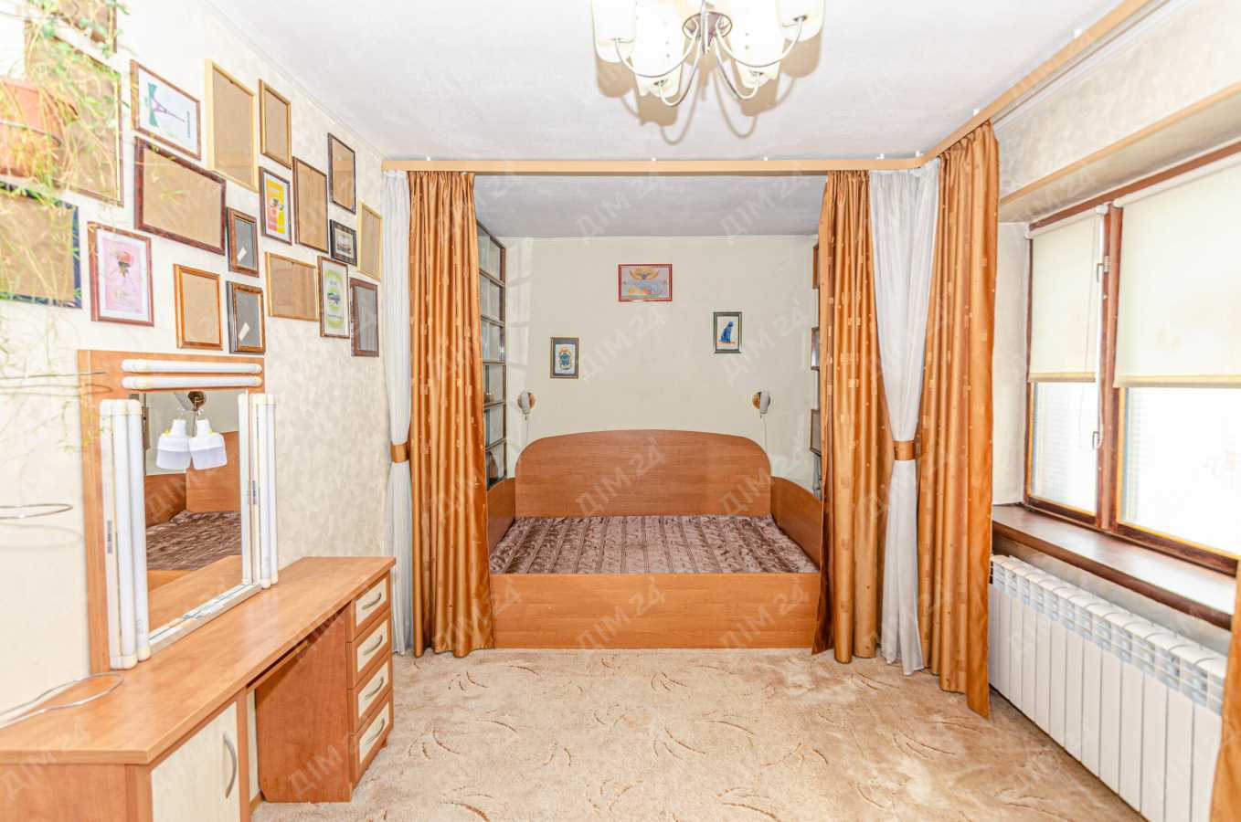 Продаж 2-кімнатної квартири 43 м², Решетилівська, 58