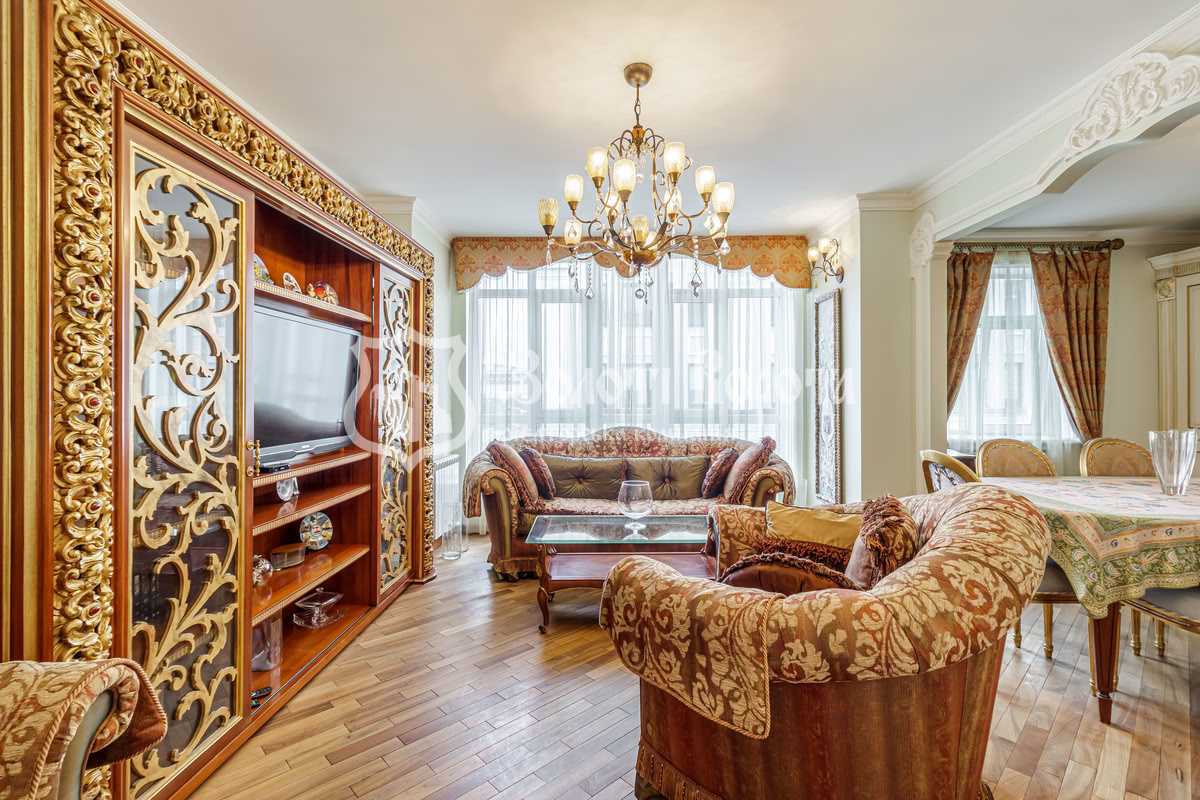 Продаж 4-кімнатної квартири 107.6 м², Ярославський пров., 7/9