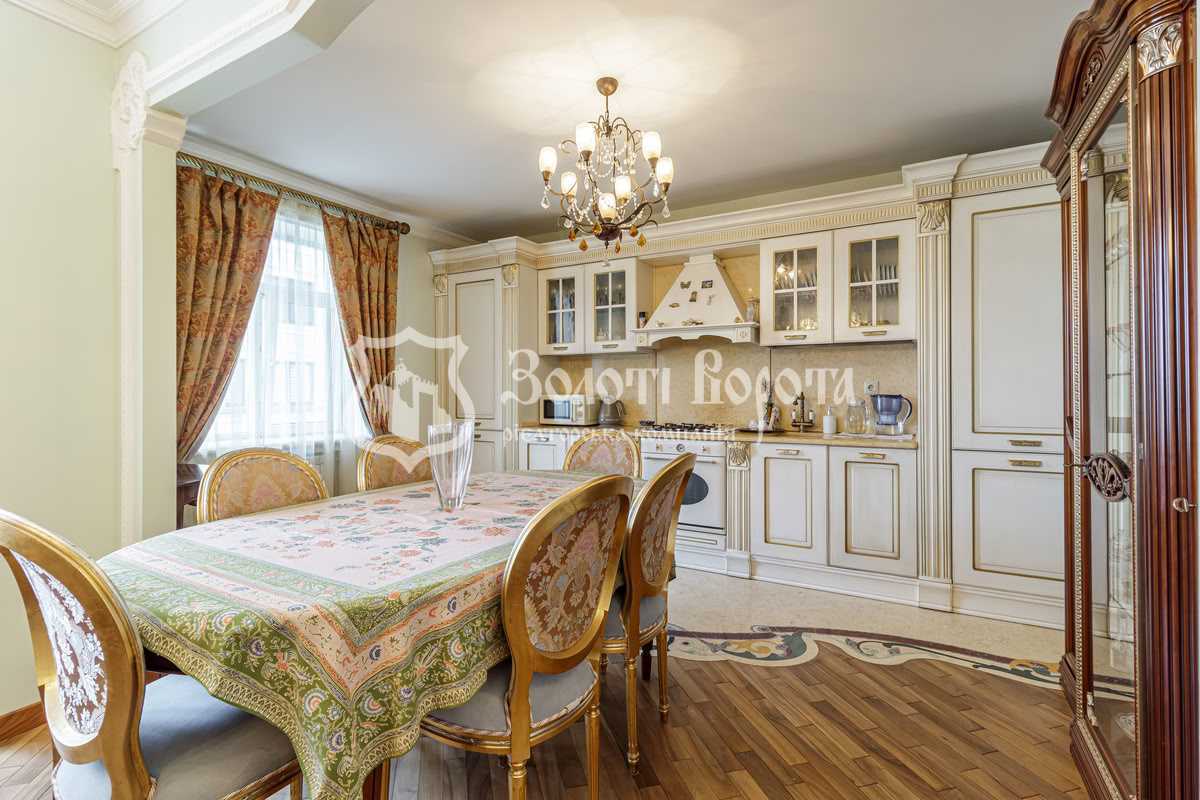 Продаж 4-кімнатної квартири 107.6 м², Ярославський пров., 7/9