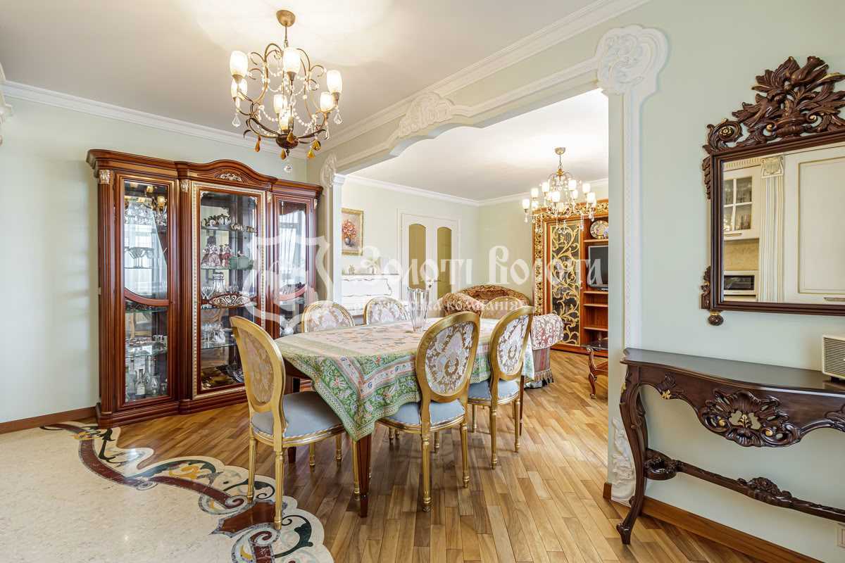 Продаж 4-кімнатної квартири 107.6 м², Ярославський пров., 7/9