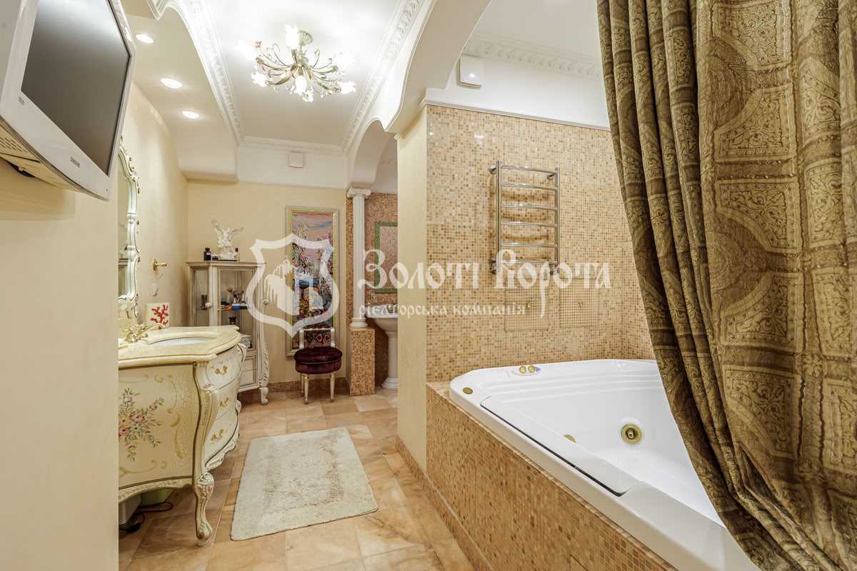 Продаж 4-кімнатної квартири 107.6 м², Ярославський пров., 7/9