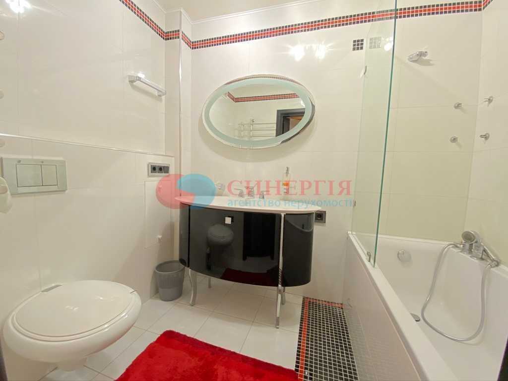 Продажа 2-комнатной квартиры 78 м², Саксаганского ул., 7
