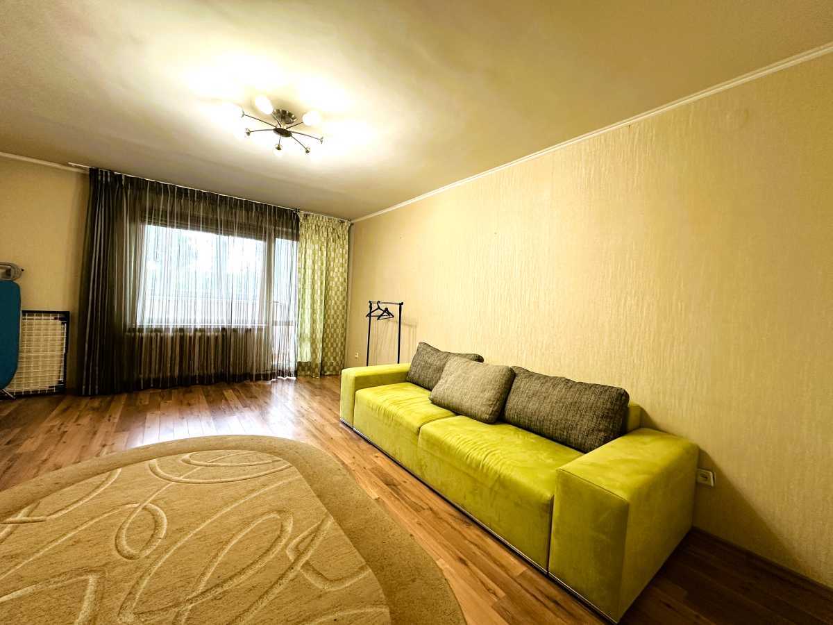 Продажа 2-комнатной квартиры 78 м², Дарницкий бул., 10