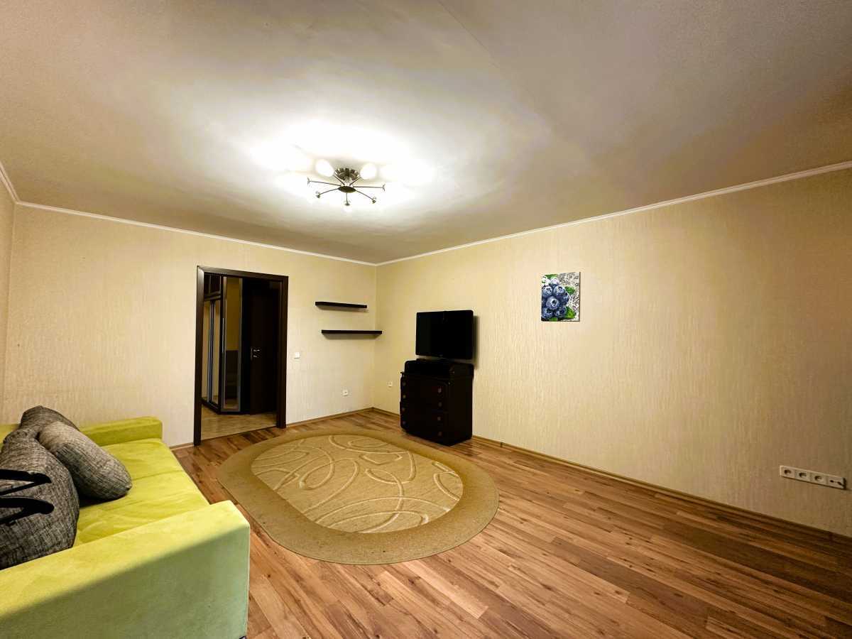 Продажа 2-комнатной квартиры 78 м², Дарницкий бул., 10