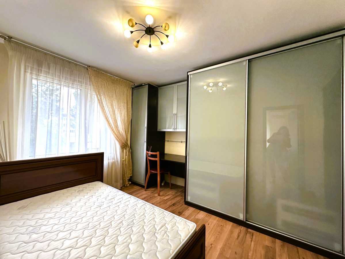 Продажа 2-комнатной квартиры 78 м², Дарницкий бул., 10