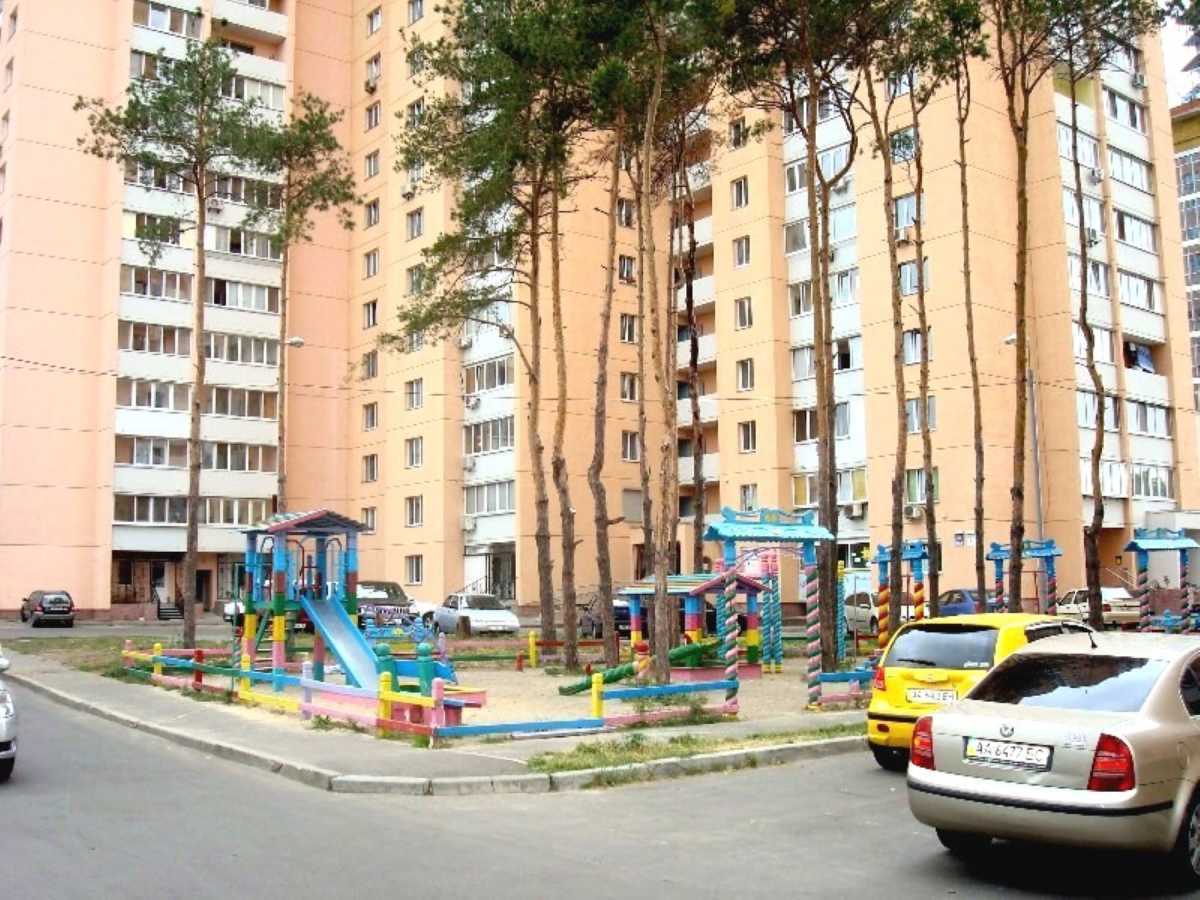 Продажа 2-комнатной квартиры 78 м², Дарницкий бул., 10