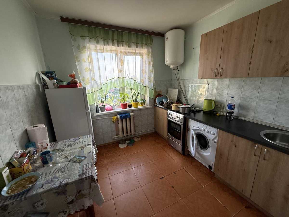Продаж 2-кімнатної квартири 54.5 м², Семенівська вул., 11
