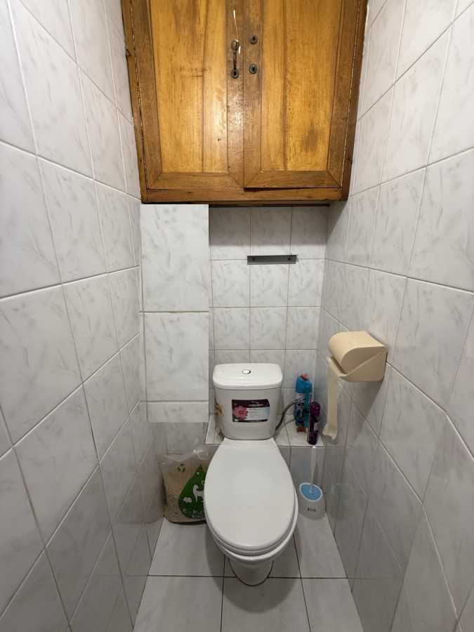 Продаж 2-кімнатної квартири 54.5 м², Семенівська вул., 11